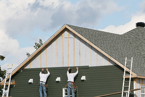 Professional Emergency Siding Repair technician working in Moyock, NC